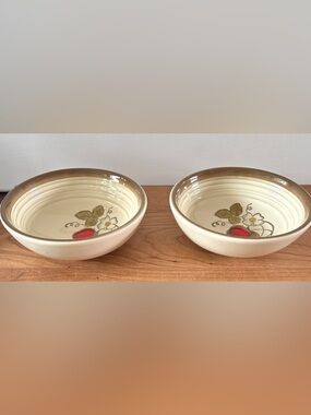 VTG Metlox Poppy Trail California Pottery Strawberry Dessert Bowls SET OF 2